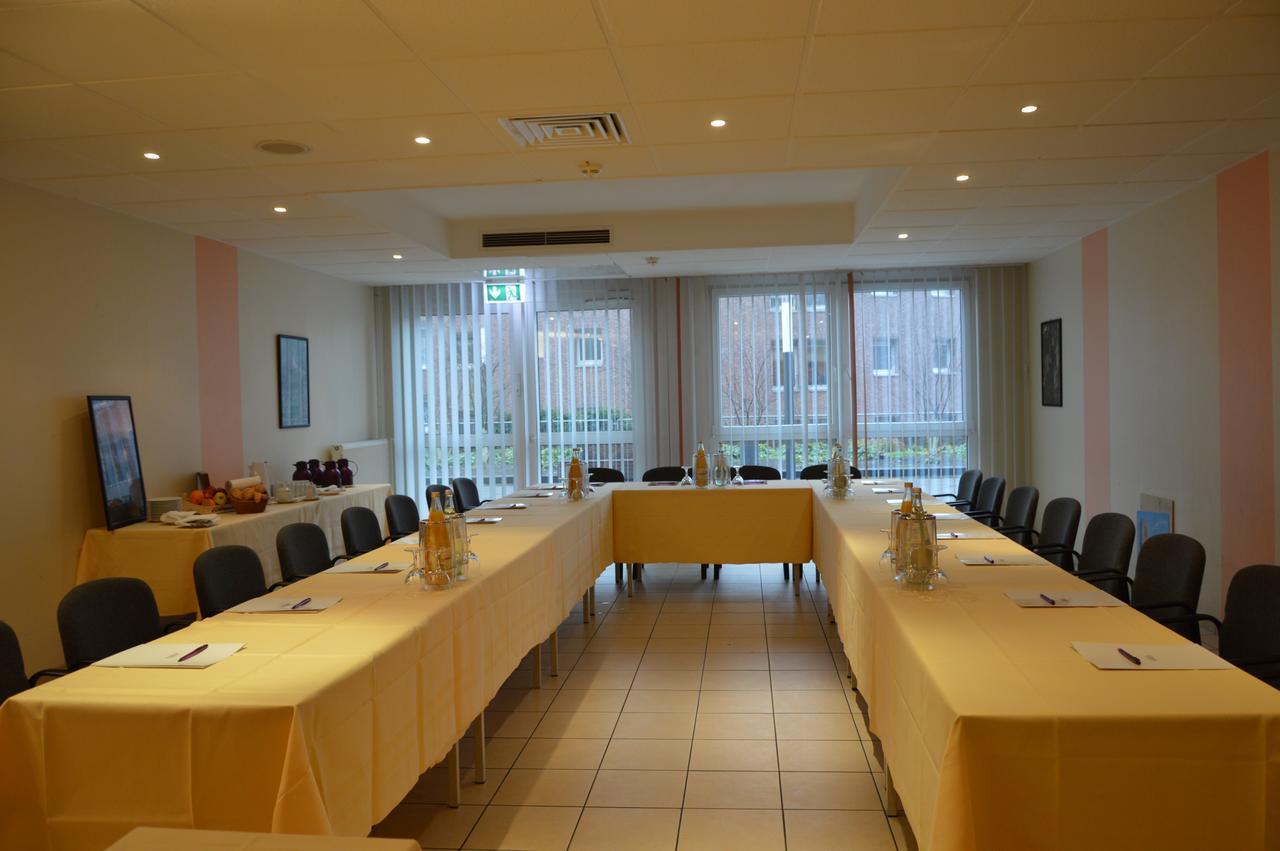 טרויסדורף Hotel Primula מראה חיצוני תמונה