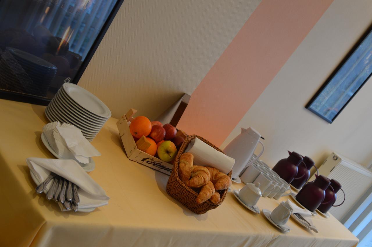 טרויסדורף Hotel Primula מראה חיצוני תמונה