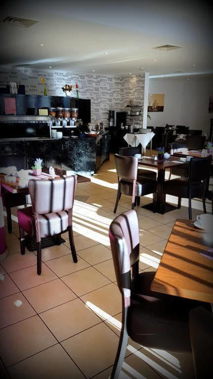טרויסדורף Hotel Primula מראה חיצוני תמונה